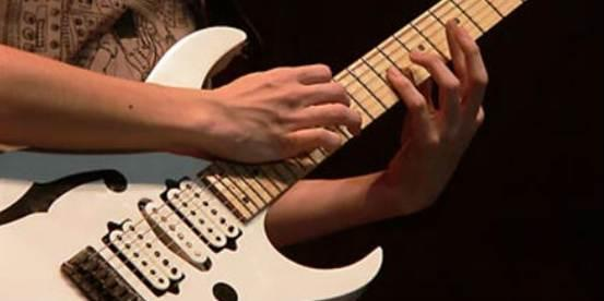 吉他教学——电吉他的点弦技巧分析
